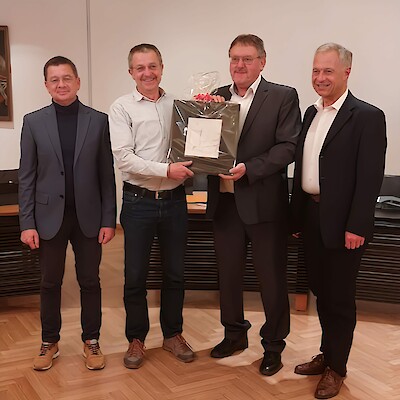 Beitragsbild Helmut Schwindl legt Stadtratsmandat nieder